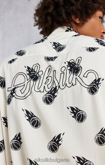 облекло SikSilk x овъргайз риза с принт екрю space jam мъже 486F8463